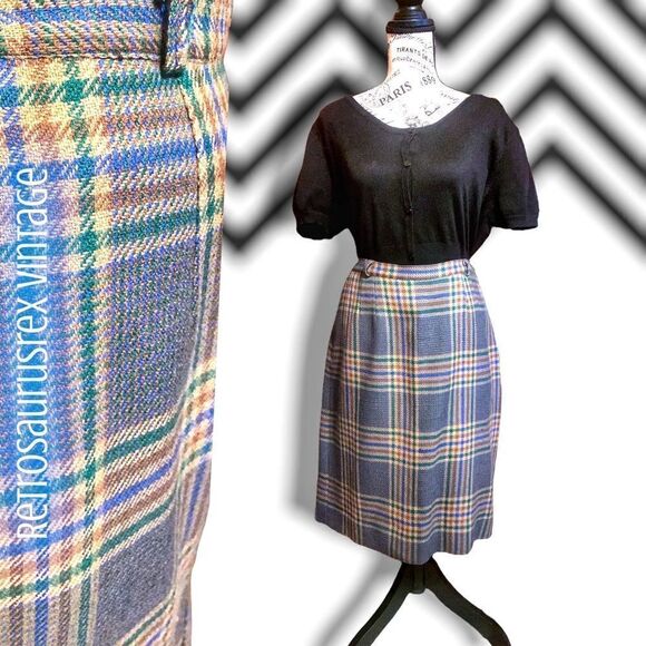 VINTAGE Twee Pinup 1950’s Tweed Blue Tan Plaid Wool A Line Pencil Skirt, Medium - Picture 1 of 5